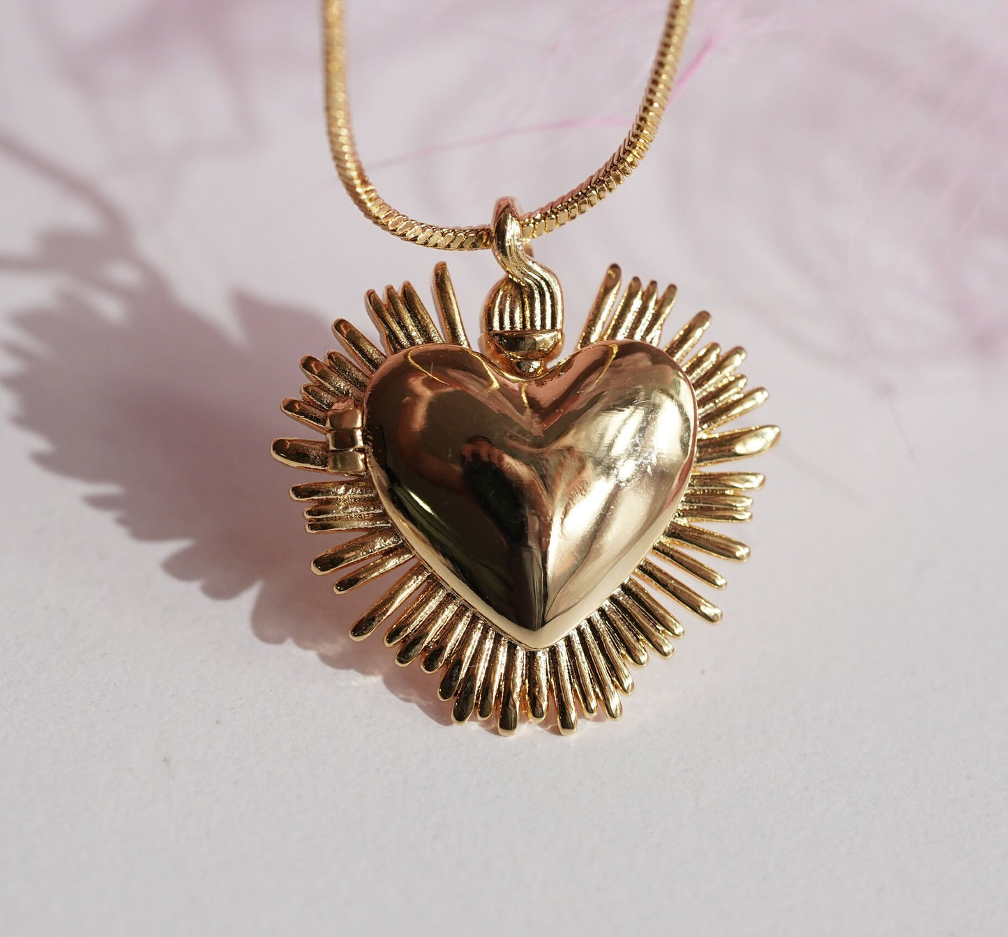 De Una Vez Necklace -Selena Gomez Necklace - Sacred Heart Necklace -Heart Locket Necklace