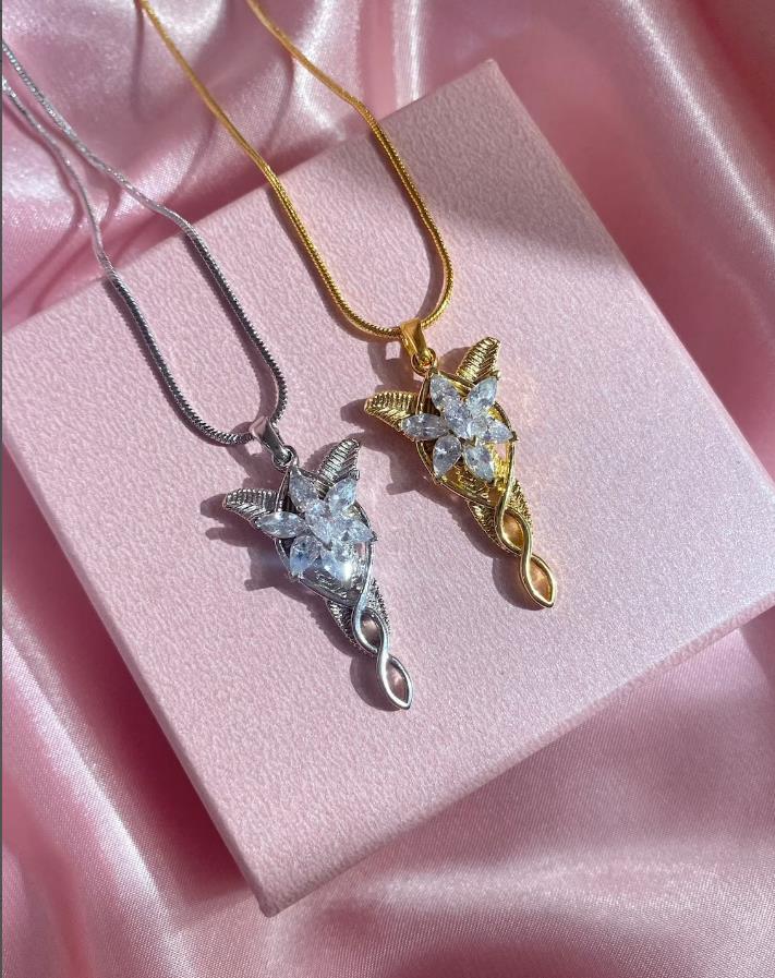 LOTR Evenstar Necklace - Arwen Eflique Evenstar Necklace, Fairy Tale Princess Pendant with Snake Chain, Gift for Elvis Queen Lover Jewelery Plated Ring, Valentine's day Gift, Gift for Her
